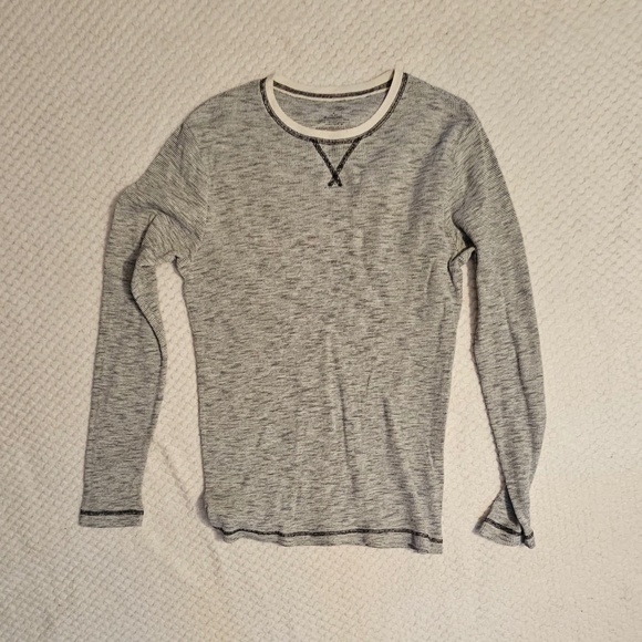No Boundaries Men's Long Sleeve Textured Tee Size M - Picture 1 of 4